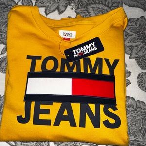 Tommy Hilfiger sweater